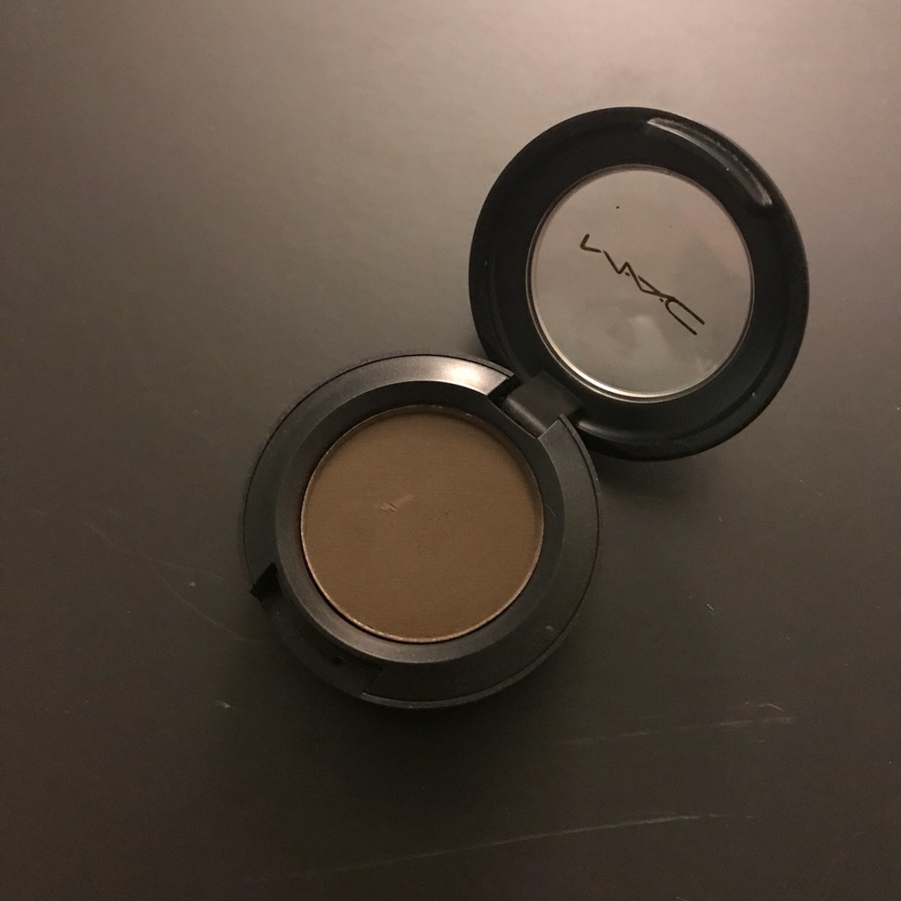 Mac Join My League? Eyeshadow